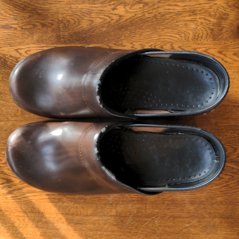 Dansko Clogs - Picture 2 of 5